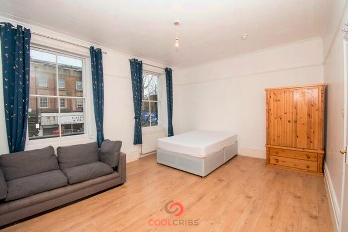4 Bedroom Flat To Rent In Caledonian Road, London, N1