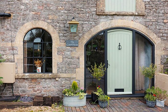 3 Bedroom Terraced House For Sale In Fosse Road, Oakhill, Radstock, BA3