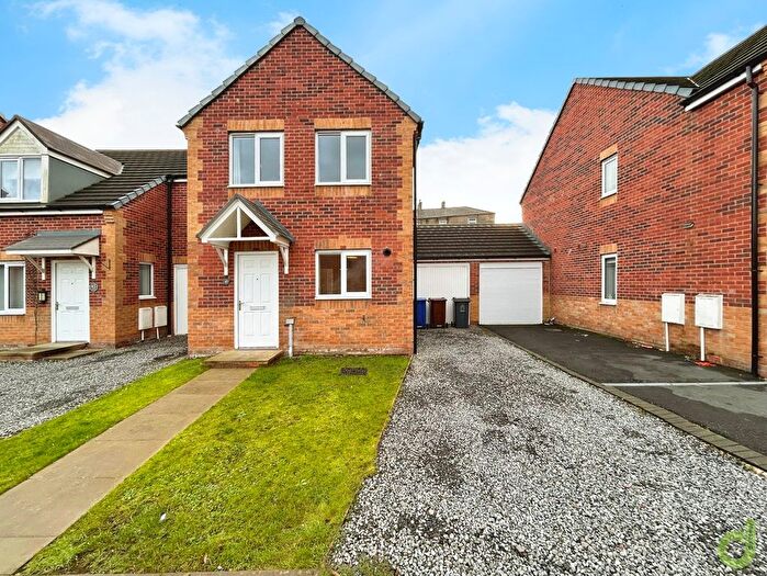 3 Bedroom Semi Detached House To Rent In Tomlinson Place, Rishton, BB1