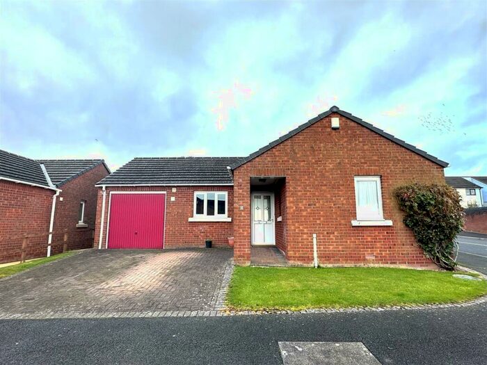 2 Bedroom Detached Bungalow For Sale In Ladyseat Gardens, Longtown, Carlisle, CA6