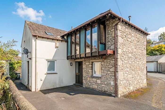 3 Bedroom Detached House For Sale In Ashleigh Road, Kendal, LA9