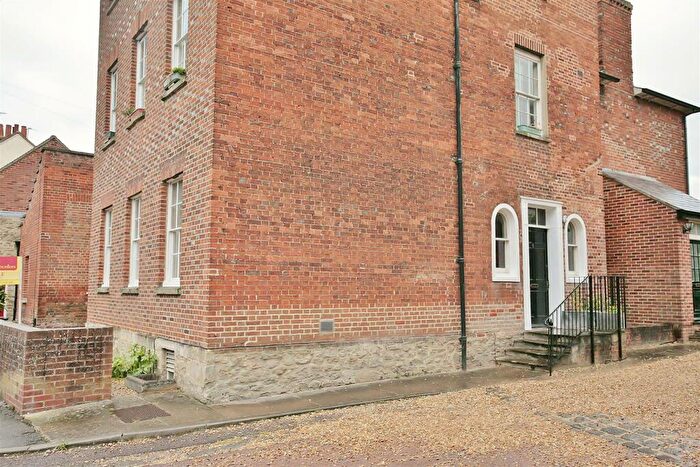 1 Bedroom Apartment To Rent In Morland Court, Bath Street, OX14