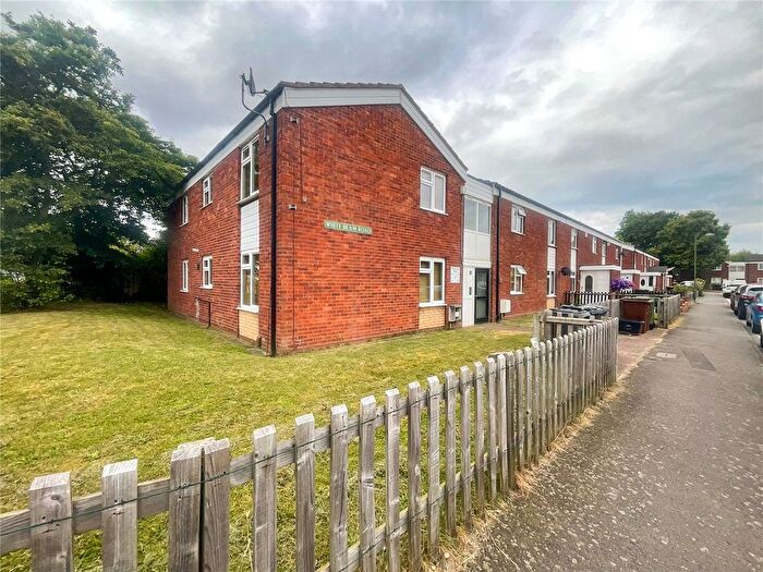 2 Bedroom Flat To Rent In Whitebeam Road, Birmingham, West Midlands, B37