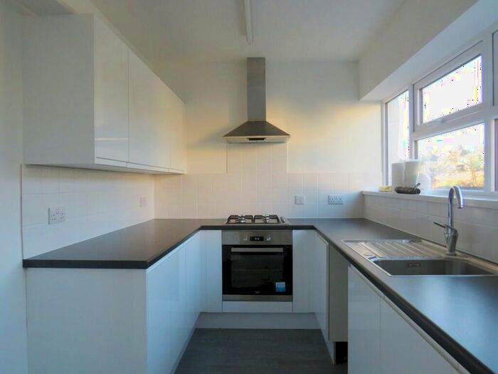 3 Bedroom Maisonette To Rent In The Broadway, Plymouth, PL9