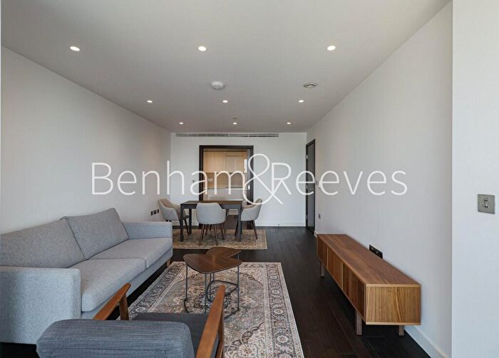 2 Bedroom Apartment To Rent In Royal Mint Street, Tower Hill, London, E1