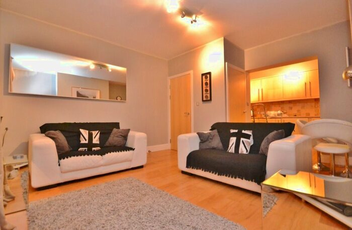 2 Bedroom Flat To Rent In Thorp House, Commercial Street, Morley, Leeds, LS27