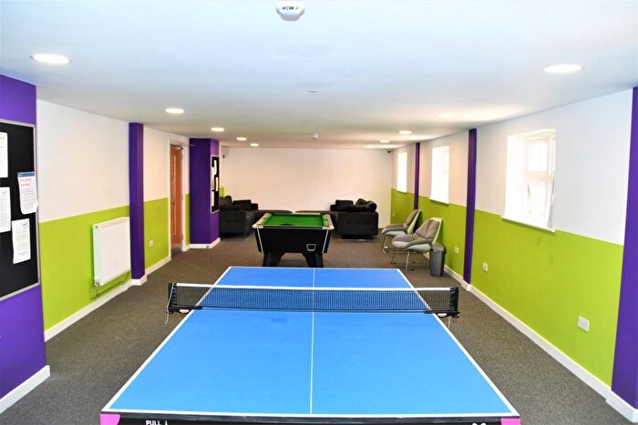 1 Bedroom Flat To Rent In Tudor Road, Leicester, LE3