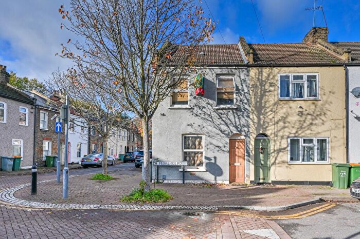 2 Bedroom End Of Terrace House For Sale In Florence Road, London, E13