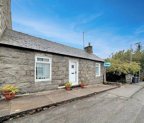 3 Bedroom Cottage For Sale In Port Road, Palnackie, Castle Douglas, DG7