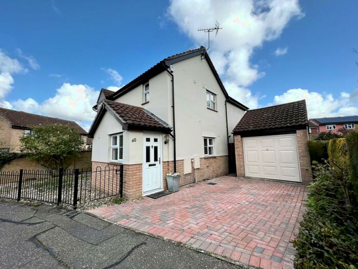 4 Bedroom Detached House To Rent In Shrublands, Saffron Walden, Essex, CB10