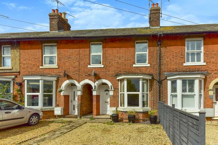 3 Bedroom House Boat To Rent In Ryhall Road, Stamford, PE9