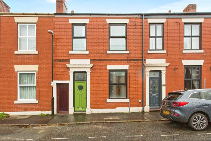 3 Bedroom Terraced House For Sale In Royle Road, Chorley, Lancashire, PR7