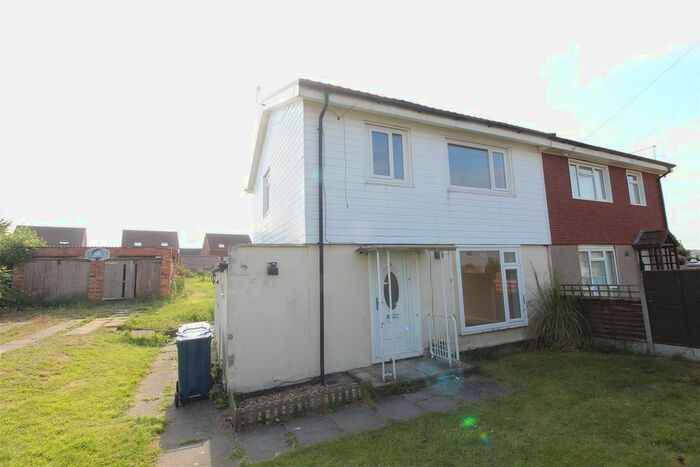 3 Bedroom Semi-Detached House To Rent In Sharpley Drive, East Leake, Loughborough, LE12
