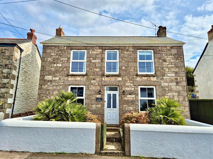 4 Bedroom Cottage For Sale In Unity Road, Porthleven, TR13