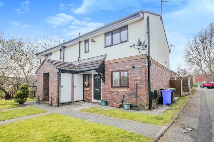 1 Bedroom Apartment To Rent In Watkins Drive, Prestwich, Manchester, M25