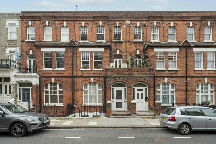 1 Bedroom Flat To Rent In Barton Road, London, W14