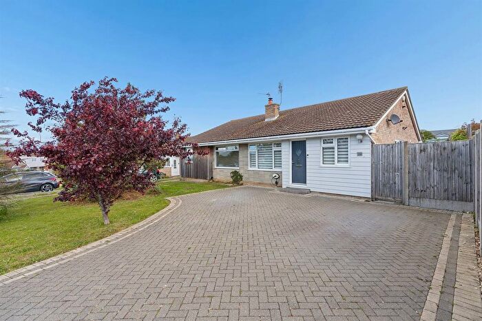 3 Bedroom Semi Detached Bungalow For Sale In Florence Avenue, Seasalter, Whitstable, CT5
