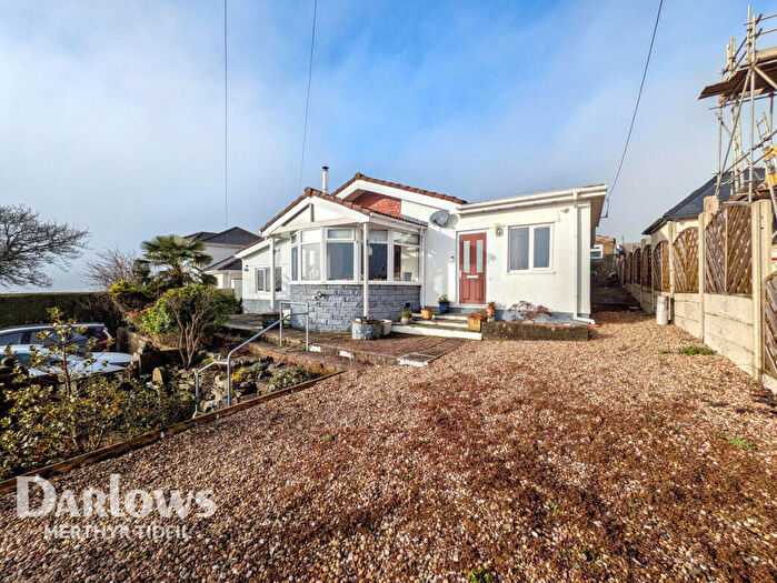 3 Bedroom Detached Bungalow For Sale In Pleasant View, Treharris, CF46