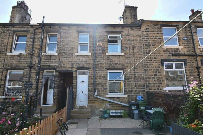 2 Bedroom Terraced House To Rent In May Street, Huddersfield, HD4