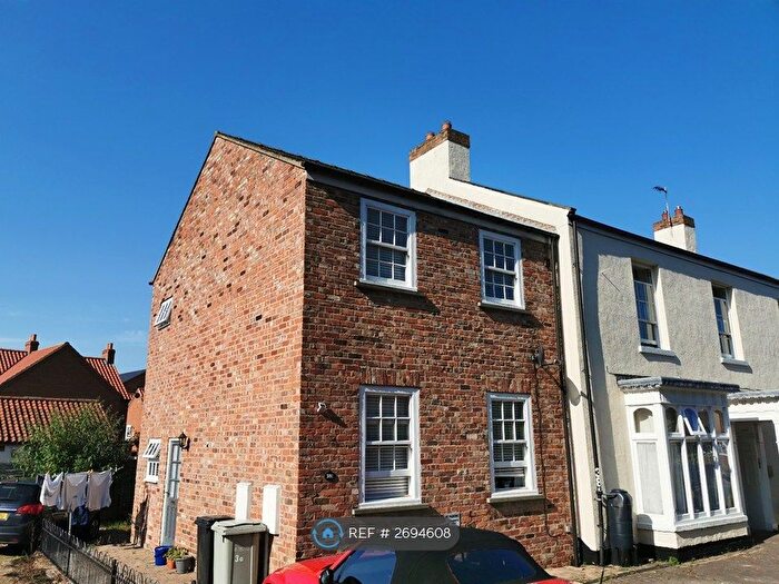 2 Bedroom End Of Terrace House To Rent In Elizabeth Court Church Street, Louth, LN11
