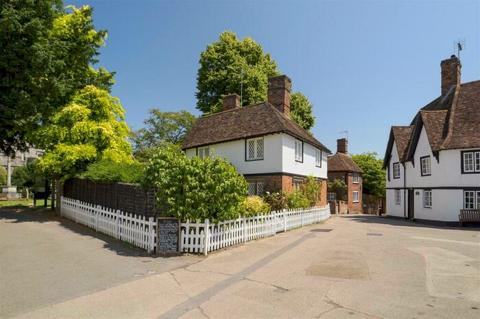 3 Bedroom Detached House For Sale In Clements Cottage, The Square, Chilham, CT4