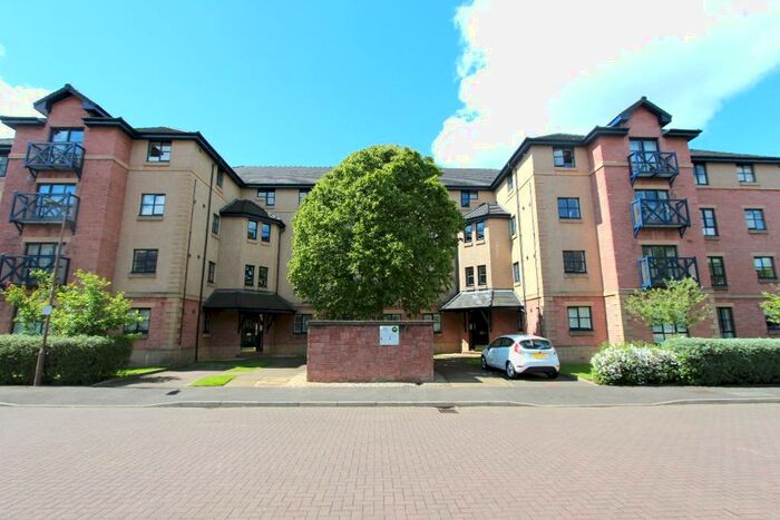 3 Bedroom Flat To Rent In Russell Gardens, Roseburn, Edinburgh, EH12