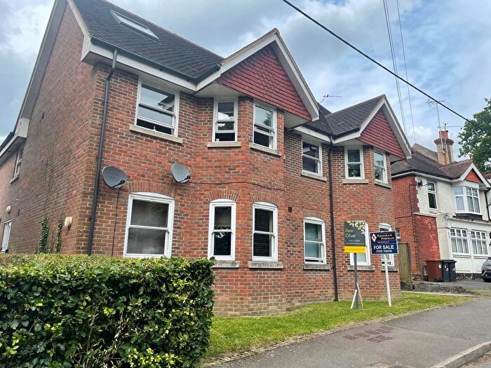 1 Bedroom Property To Rent In High Street, Buxted, Uckfield, TN22