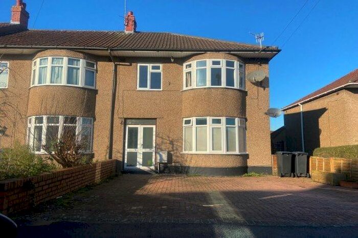 1 Bedroom Flat To Rent In Willada Close, Bristol BS3