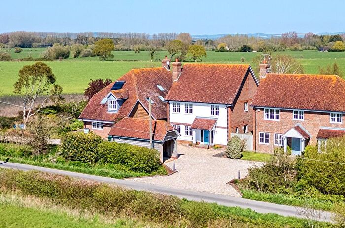 4 Bedroom Detached House For Sale In Chalder Lane, Sidlesham, PO20