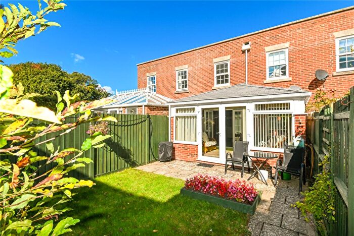 3 Bedroom Terraced House For Sale In Atkinson Close, Barton On Sea, New Milton, Hampshire, BH25