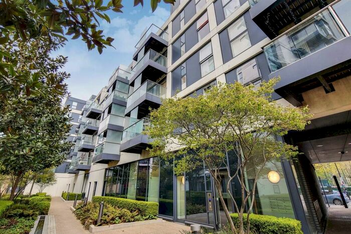 1 Bedroom Apartment To Rent In Dance Square, Clerkenwell, London, EC1V