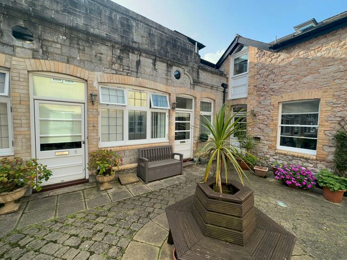 1 Bedroom Cottage To Rent In Manor Road, Torquay, TQ1