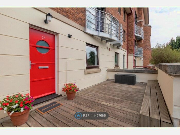 5 Bedroom Terraced House To Rent In Finland Street, London, SE16