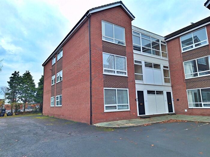 2 Bedroom Flat For Sale In Stocks Court, Poulton-Le-Fylde, FY6