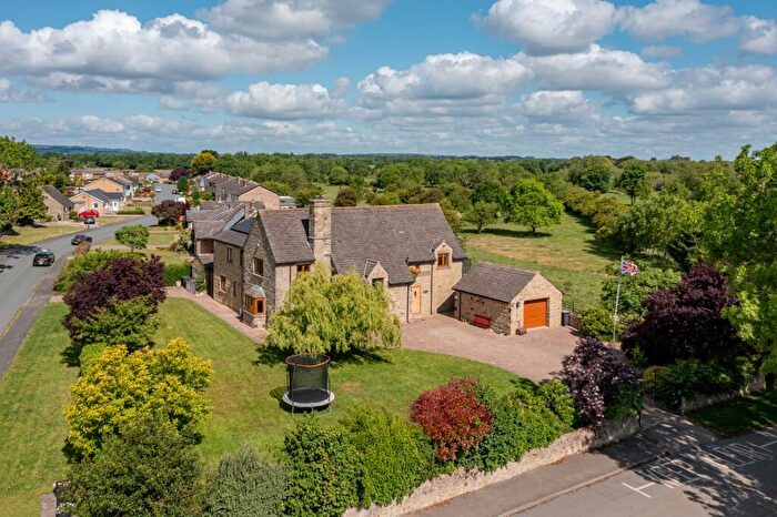 7 Bedroom Detached House For Sale In Greystones, Swale Lane, Catterick, DL10
