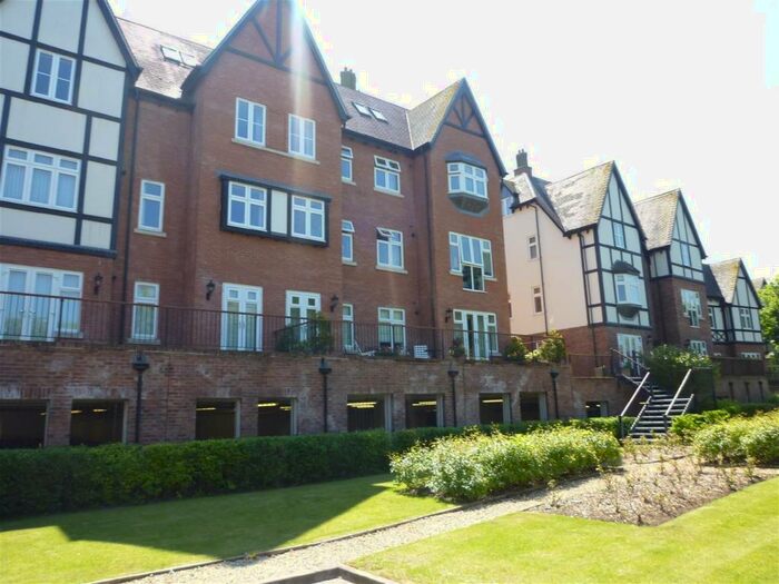 2 Bedroom Flat To Rent In Kenilworth House Eveson Court, Station Road, Dorridge, B93