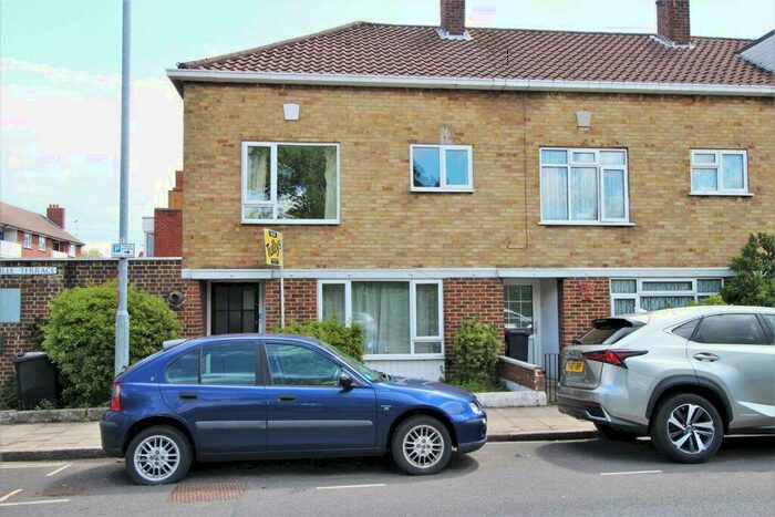 3 Bedroom House To Rent In Jubilee Terrace, Southsea, Hants, PO5