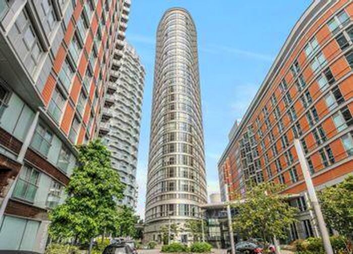 Studio To Rent In Ontario Tower, Fairmount Avenue, Poplar, Canary Wharf, Blackwall, London, E14