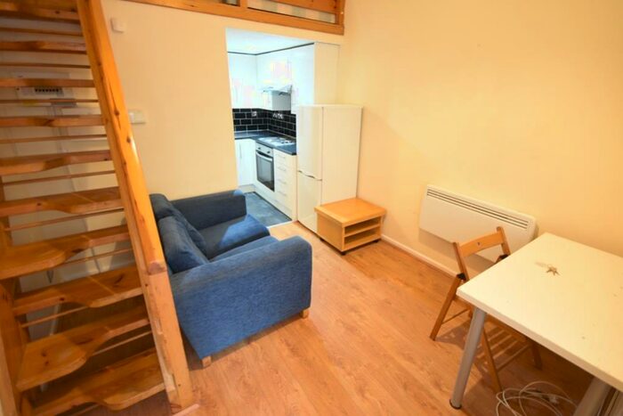 Studio To Rent In Tower House, City Centre, NE1