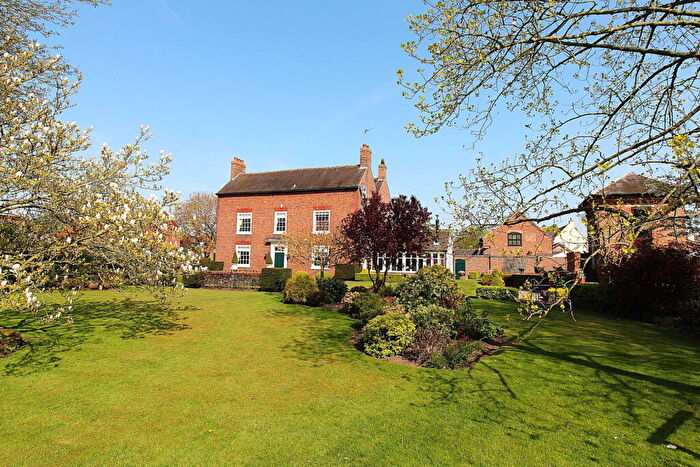 5 Bedroom Country House For Sale In Cedars Farmhouse Draycott, DE72