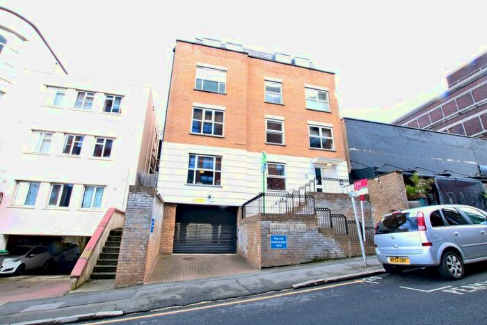 2 Bedroom Flat To Rent In Ringers Road, Bromley, BR1