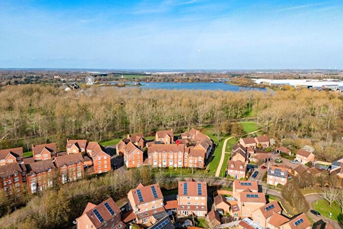 3 Bedroom Flat For Sale In Woodall Close, Middleton, MK10