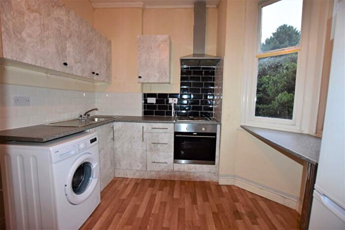 1 Bedroom Flat To Rent In Bramley Road, Leicester, LE3