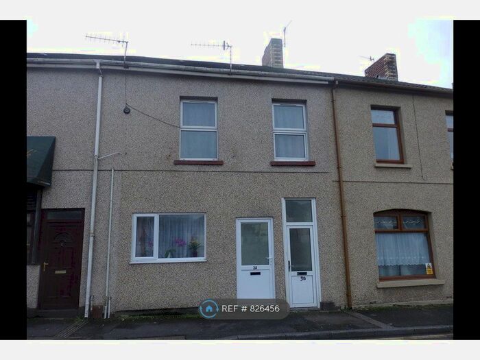 1 Bedroom Flat To Rent In Llanelli, Llanelli, SA15