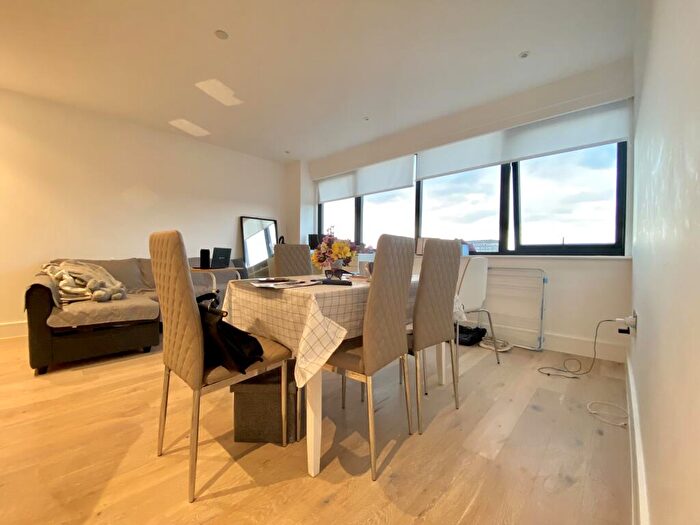 1 Bedroom Apartment To Rent In Romney Place, Maidstone, ME15