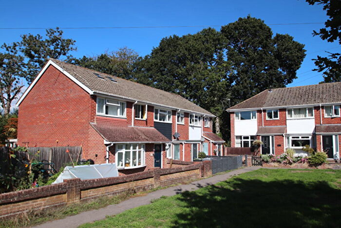 3 Bedroom Terraced House For Sale In Forest Close, Waterlooville, Hampshire, PO8