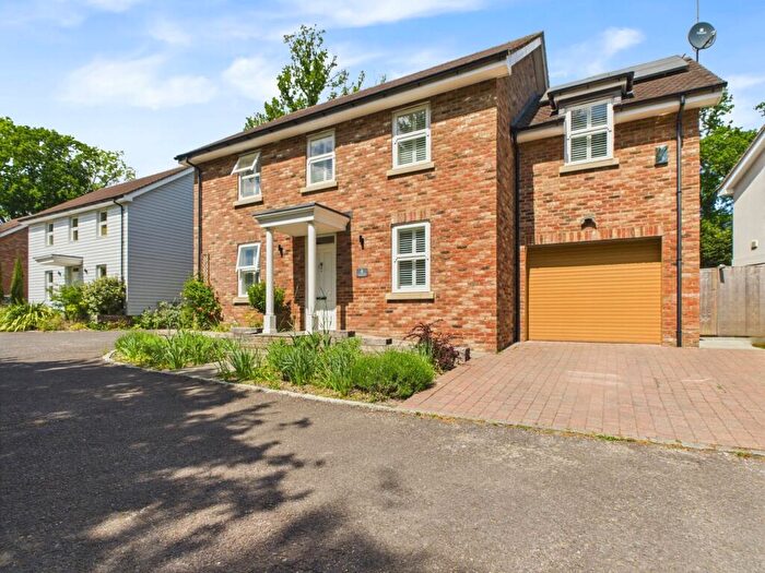 4 Bedroom House For Sale In The Vineyards, Scaynes Hill, RH17