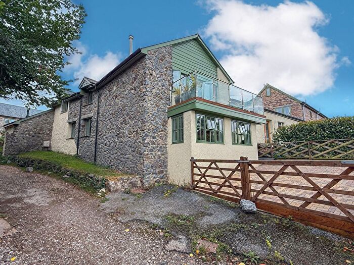 3 Bedroom End Terrace House For Sale In Preston, Newton Abbot, TQ12