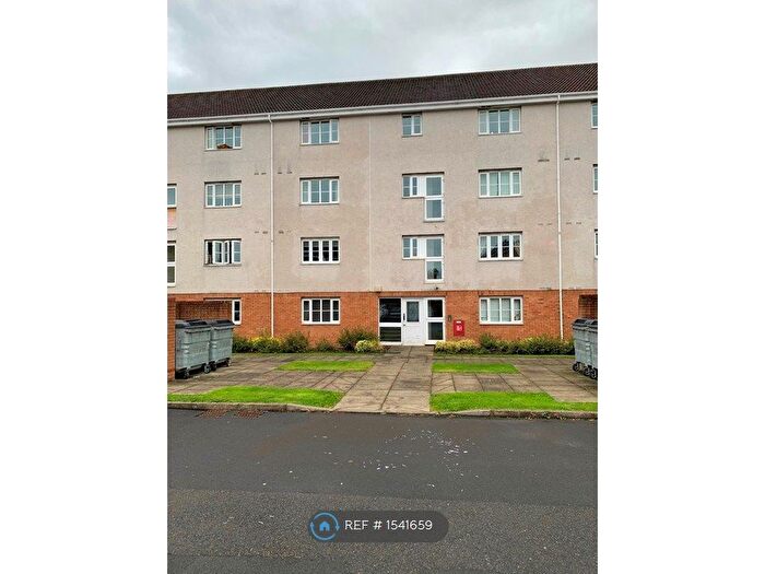 2 Bedroom Flat To Rent In Glenmore Place, Glasgow, G42