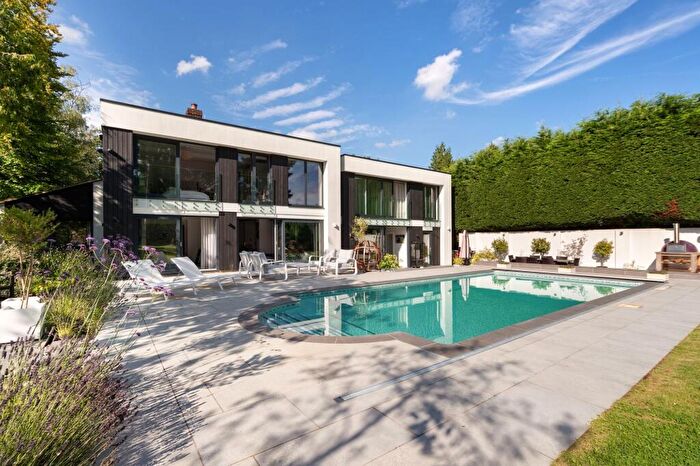 5 Bedroom Detached House For Sale In Upper Court Road, Woldingham, CR3